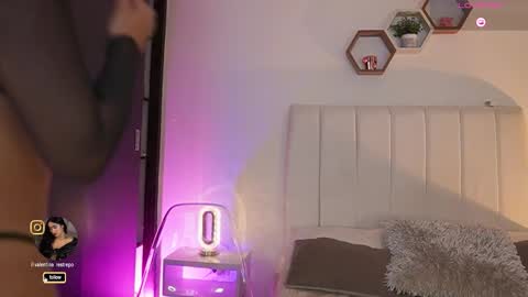 Valentina   1030   530  -  online show from September 24, 4:11 am