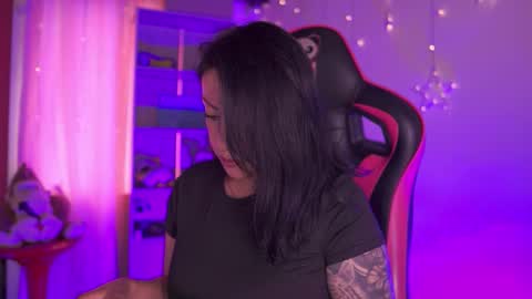 Madison   online show from March 9, 1:03 pm