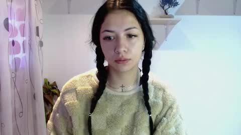 Madison Cambel online show from December 11, 2:22 pm