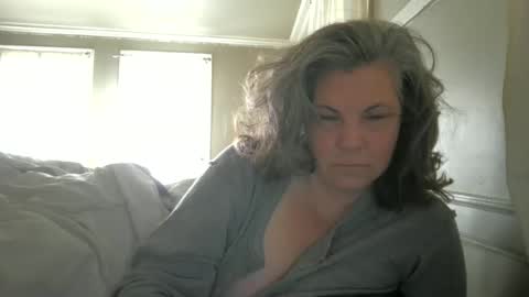 Madison online show from December 5, 3:24 pm