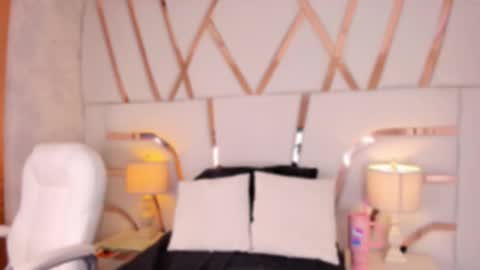    online show from October 20, 11:52 pm