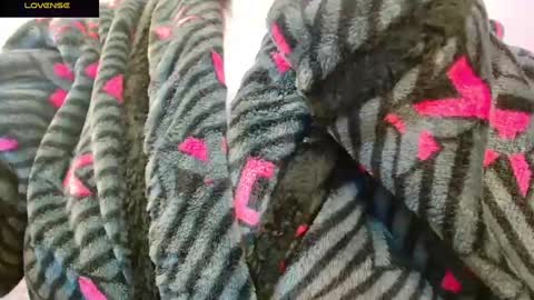 Leena online show from March 10, 3:41 pm