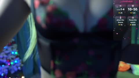 Alice online show from December 21, 2:58 pm