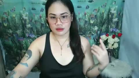 mae_hottie69 online show from October 25, 9:17 am