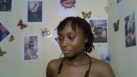 Maee online show from January 15, 2:56 pm