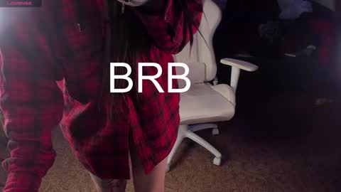 Maevee online show from February 1, 10:15 am