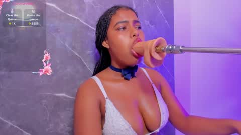 Maria fernada online show from May 9, 11:45 am