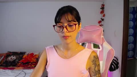 maggie online show from October 24, 4:03 pm