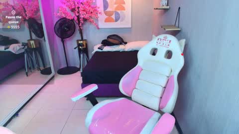 Maggy online show from February 3, 6:40 am