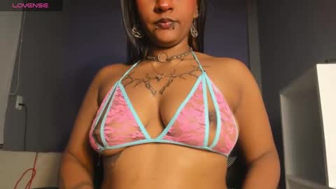 My name is magic axa grahamDont forget to follow me IG online show from December 21, 9:36 pm