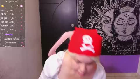 Claire online show from September 19, 11:15 pm