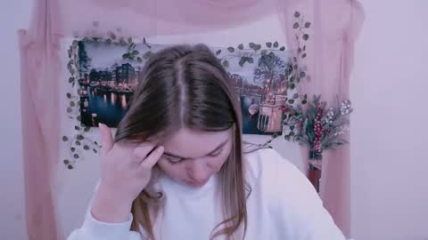 magic_katarina_ online show from December 22, 8:28 am