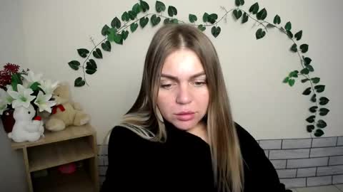 magic_katarina_ online show from October 14, 7:33 am