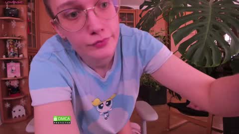 Nicole online show from February 7, 12:39 pm