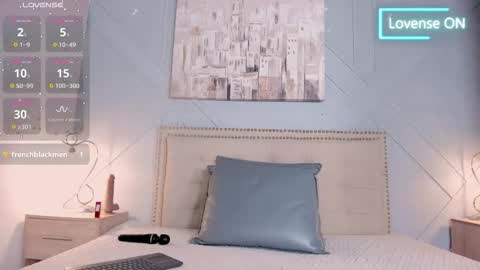 maia_520 online show from September 19, 7:13 pm