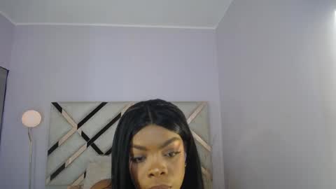 Maia Charris online show from May 28, 12:03 pm