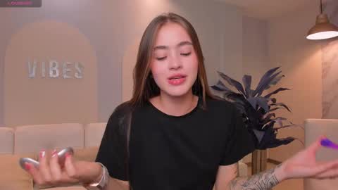  Maia  online show from February 21, 6:30 pm