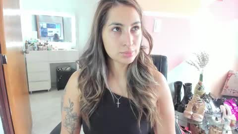   online show from February 28, 12:37 pm