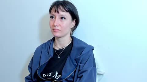 maibys online show from April 3, 3:48 am