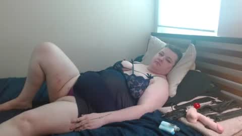 Alyx online show from June 27, 8:04 pm