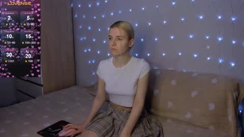 Your kitty online show from February 18, 3:55 pm