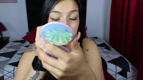 Celeste Bonet  online show from February 10, 12:39 pm