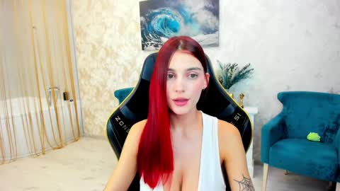 Chloe online show from April 15, 9:21 am