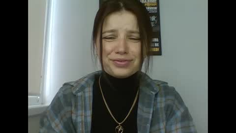 make_mesmile online show from April 16, 6:14 am