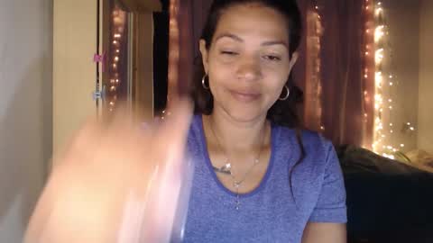 MAKENNAA online show from September 11, 10:15 am