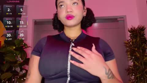   online show from November 24, 12:29 pm