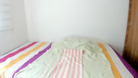 instagram  nueela   online show from March 21, 7:08 pm