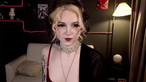 Luna online show from April 14, 10:21 pm