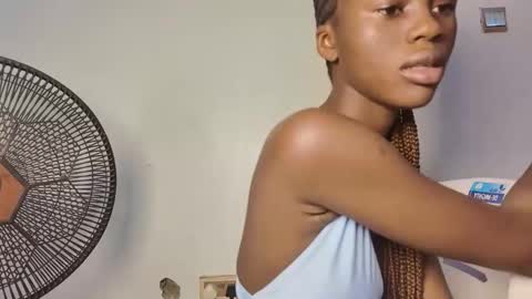 mandymia online show from November 17, 6:14 am