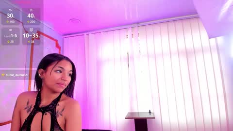 manelyk_evanss online show from September 9, 1:33 pm