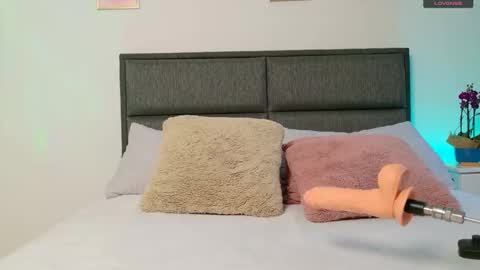     online show from March 7, 11:16 pm