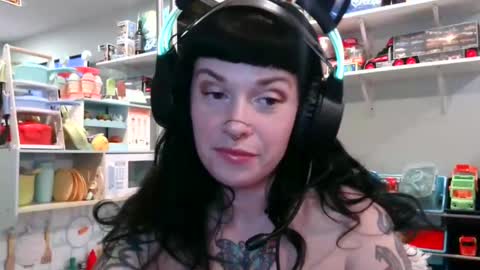 MarcelineAltaria online show from February 24, 4:15 am