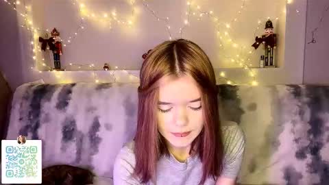 Lina online show from February 1, 9:02 pm