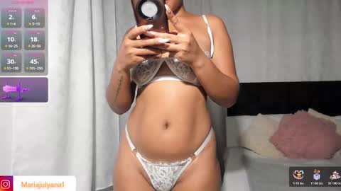 V A N E S S A  online show from September 28, 6:53 am