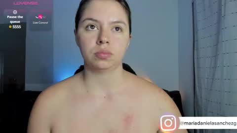 mariadanielasanchez online show from January 15, 1:45 am