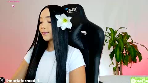 Maria Fer online show from November 23, 3:25 pm