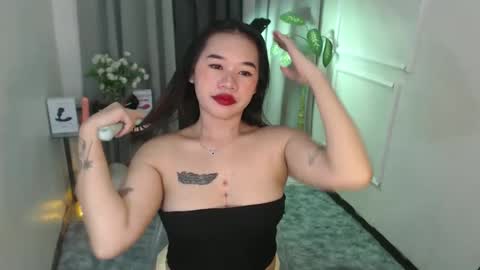 maria online show from March 7, 2:04 am