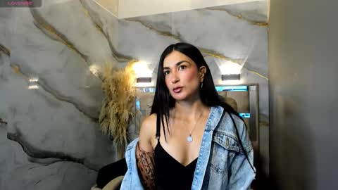 Mariana online show from March 18, 12:10 pm