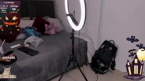 Mar y online show from October 7, 3:05 pm