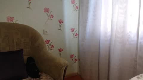 MarianaMur online show from April 16, 4:35 am