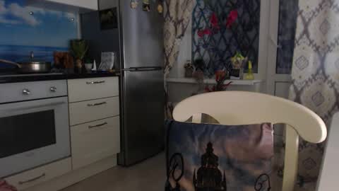 MarianaMur online show from October 29, 6:50 am