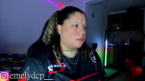   Independent Model online show from October 3, 6:07 am