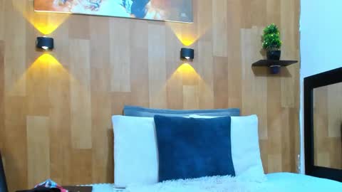 Mariana Angel online show from September 15, 6:59 pm