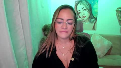 Mariana Lopez online show from October 1, 1:43 am