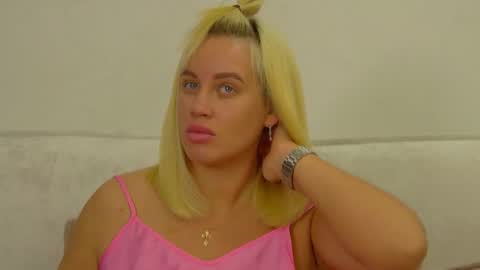 Maria online show from May 15, 8:39 am