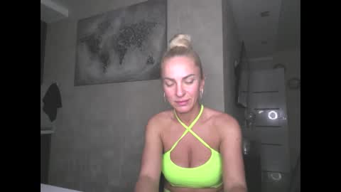 marianna1977 online show from June 5, 7:09 pm